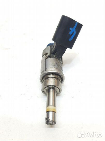 Форсунка топливная Audi A4 AUK 2009