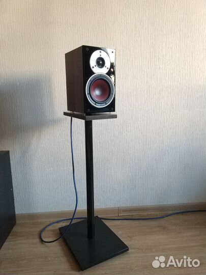 Подставки для акустики