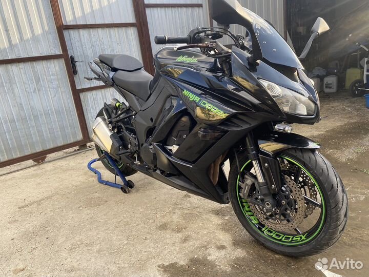 Kawasaki Z1000SX