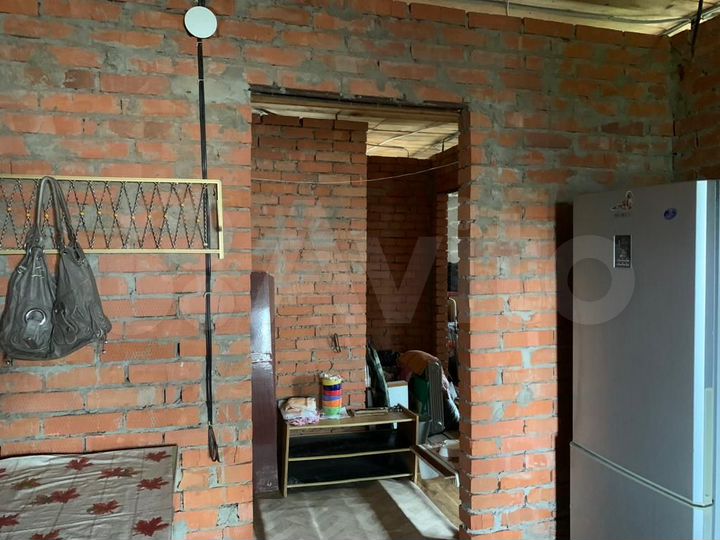 Коттедж 184 м² на участке 10 сот.