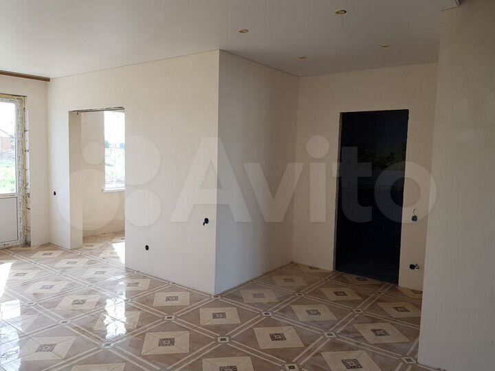 Дом 185 м² на участке 10 сот.