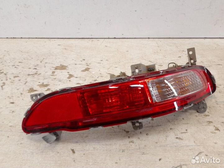 Фонарь противотуманный левый Kia Sportage 4