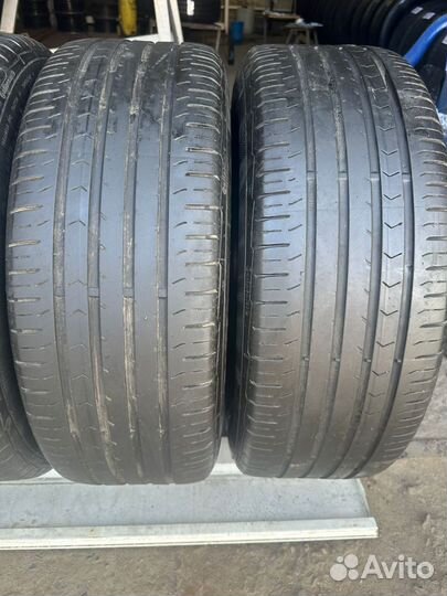 Continental ContiPremiumContact 5 225/60 R17