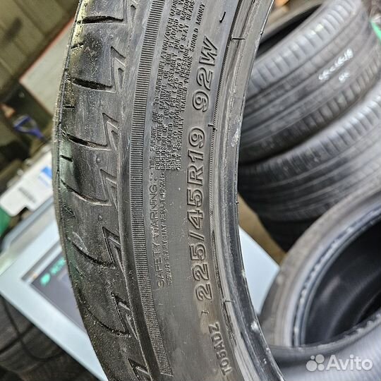 Bridgestone Turanza T005A 225/45 R19 92W