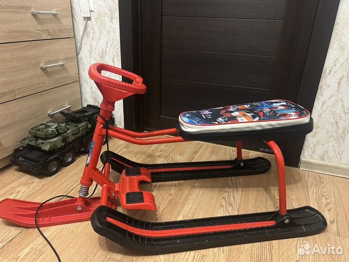 Снегокат детский от 4 лет