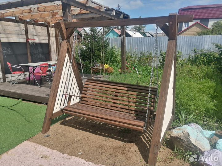 Садовая качеля