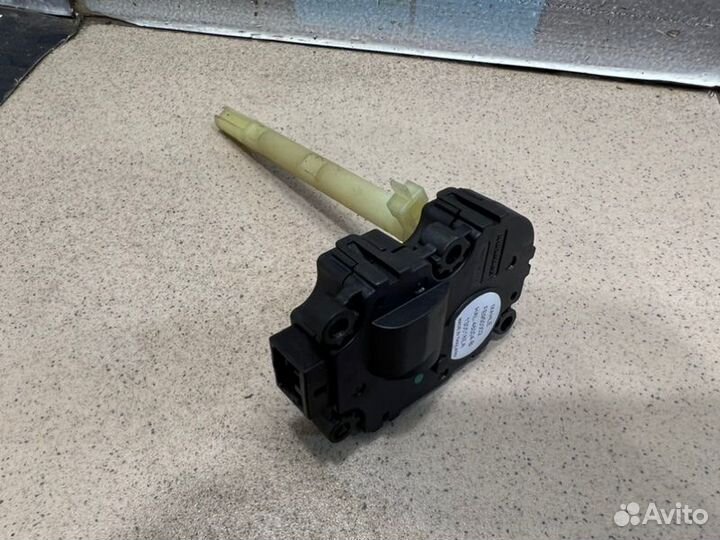 Моторчик заслонки отопителя Bmw 6-Serie Gt G32 B57