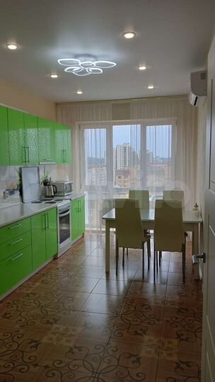 2-к. квартира, 60 м², 13/26 эт.