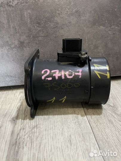 Расходомер воздуха (массметр) Nissan