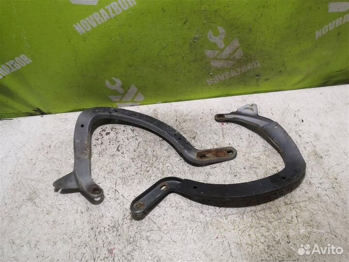 Петля крышки багажника Фольксваген Гольф 2 Джетт