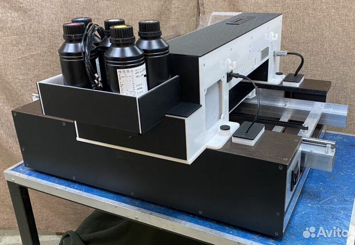 Планшетный уф принтер