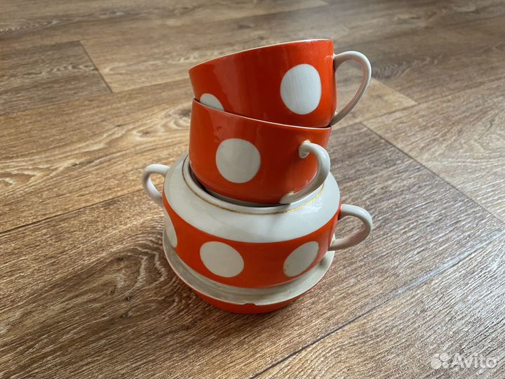 Чайный сервиз оранжевый в горошек СССР