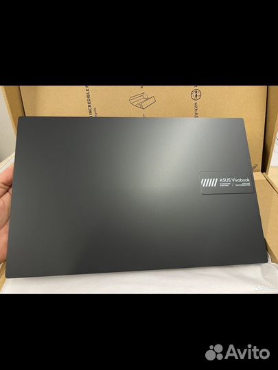 Новый Asus VivoBook 15 Ryzen 5 7520U 16/512Gb