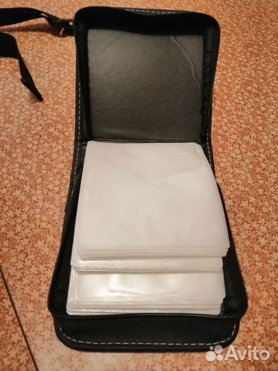 Сумки для сд и сумка для сд плеера, доставки нет