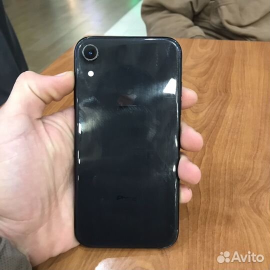 Телефон iPhone хр