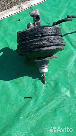 Вакуумныный усилитель тормозов Skoda Superb 2001