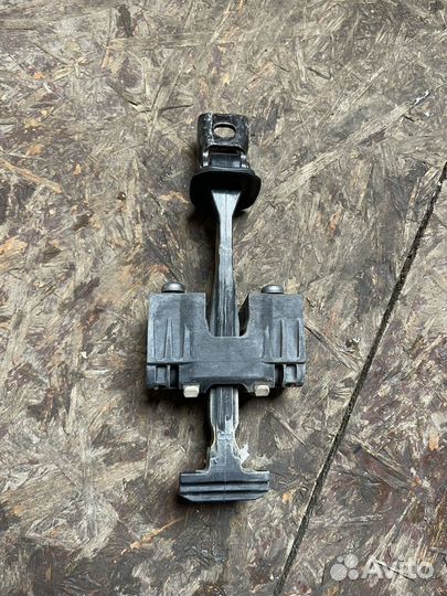 Ограничитель двери задней левой bmw f15 x5