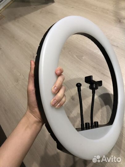 Кольцевая лампа 45 см со штативом