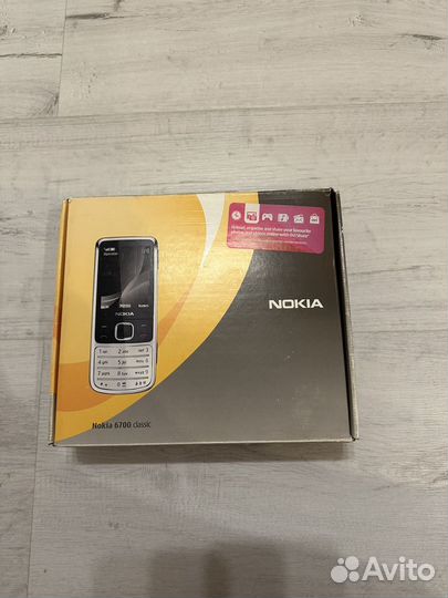 Nokia 6700 Classic