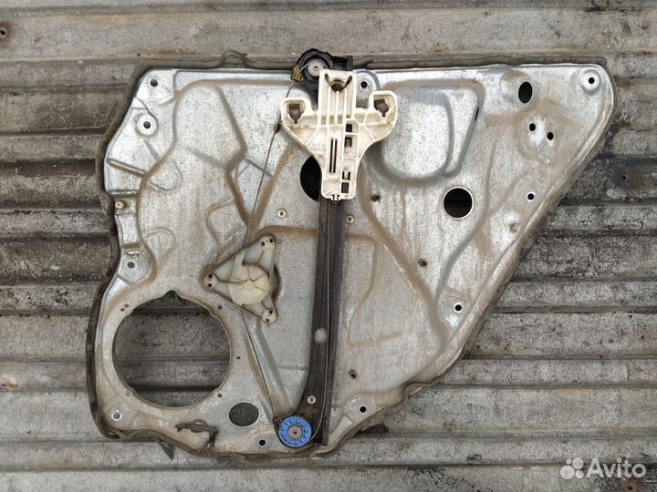 Стеклоподъемник задний левый Volkswagen Polо