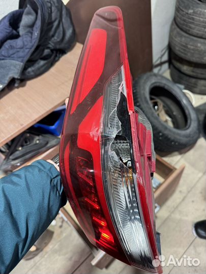 Продам фонарь kia optima