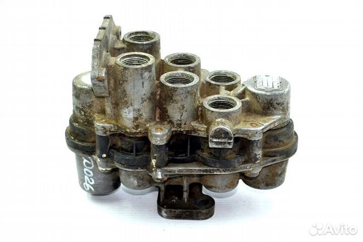 4-х контурный защитный клапан DAF 85CF (01.98-12.0