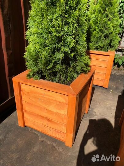 Цветочные декоративные кашпо