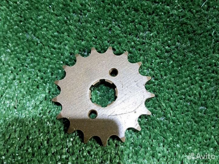 Ведущая звезда на мотоцикл