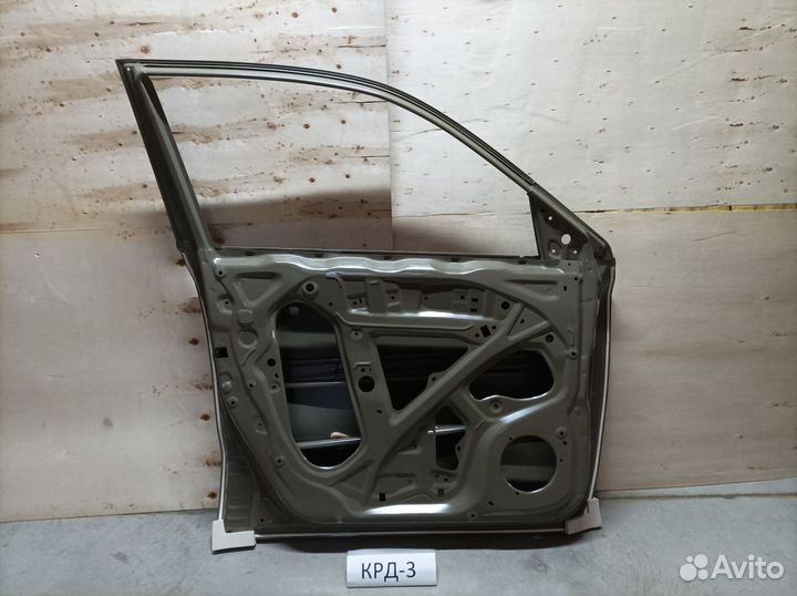 Дверь передняя левая Suzuki Vitara 2015