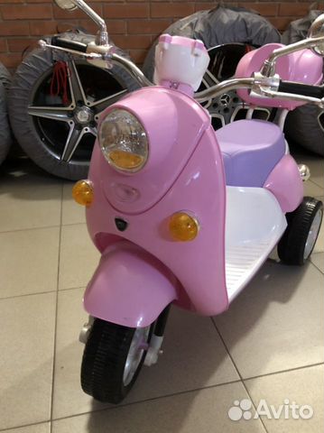 Электромотороллер Kreiss 3-х колесный