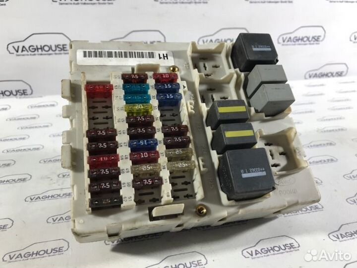 Блок предохранителей Ford Focus MK 1 2003