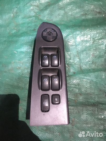 Блок управления стеклоподъемниками Hyundai Trajet