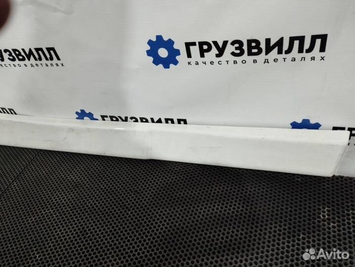 Спойлер кабины Volvo FH4 82240084