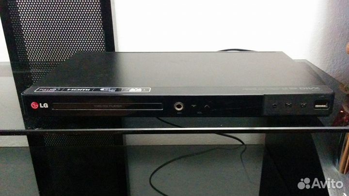 DVD плеер LG DP437H