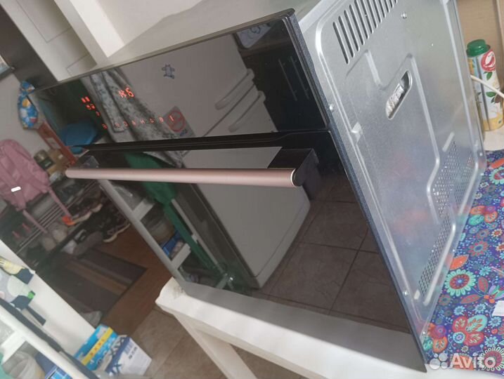 Электрический духовой шкаф Samsung Dual Cook