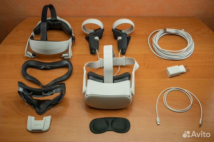 VR Шлем Oculus Quest 2 256GB + комплект