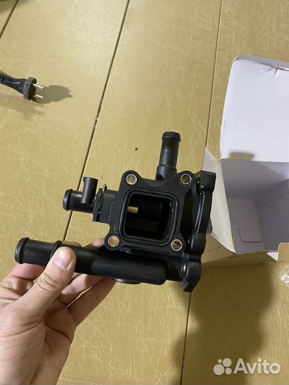 Корпус термостата Opel Astra J, Chevrolet Cruze