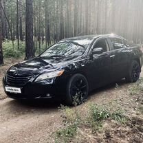 Toyota Camry 2.4 AT, 2007, 300 000 км, с пробегом, цена 1 090 000 руб.