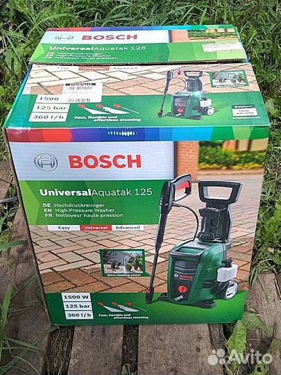Мойка высокого давления Bosch UniversalAquatak 125