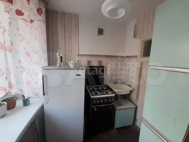 3-к. квартира, 60 м², 1/5 эт.