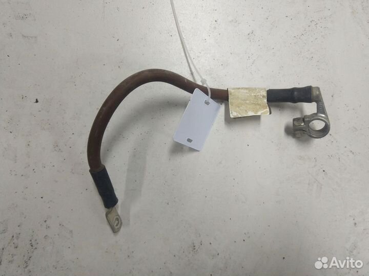 VW Jetta (NF) Vl клемма аккумулятора минус