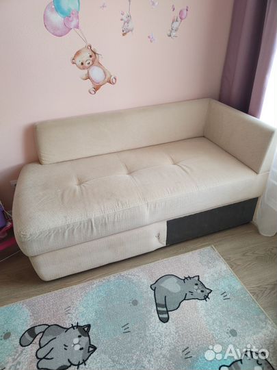 Диван кушетка Pushe