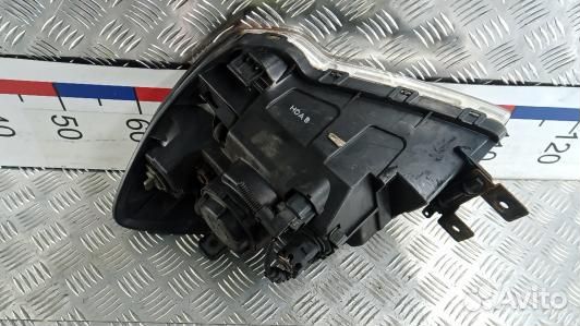 Фара правая KIA sportage 2 (ZEA09MU01)
