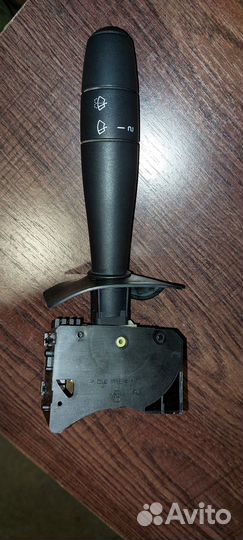 Рычаг дворников renault logan 1 с кнопкой