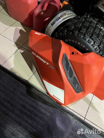 517307266 Боковая Панель левая красная Ski-Doo G4