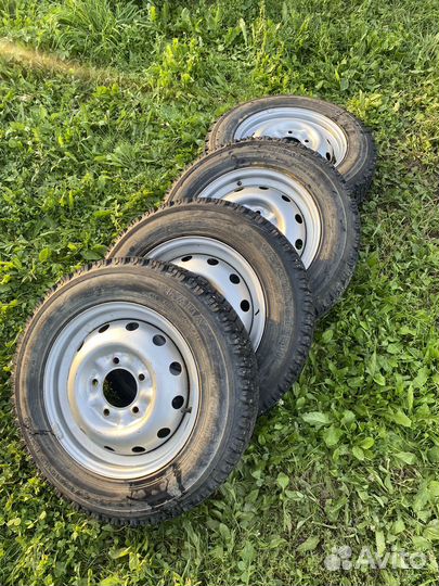 Зимние колеса на ниву