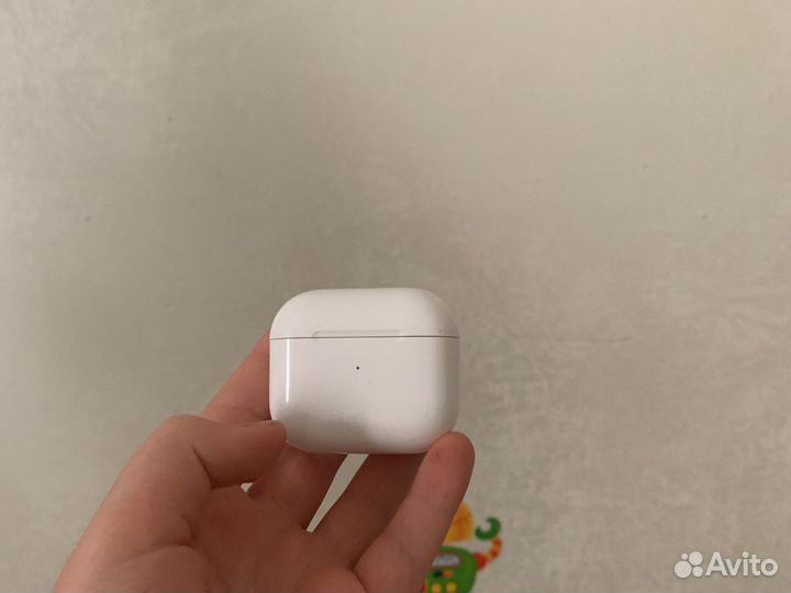AirPods
