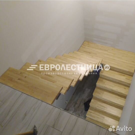 Лестница на второй этаж