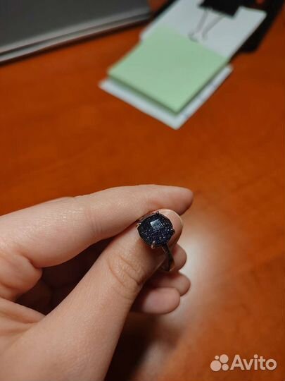 Серебряное кольцо женское