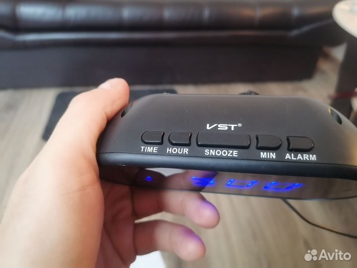 Часы электронные будильник VST